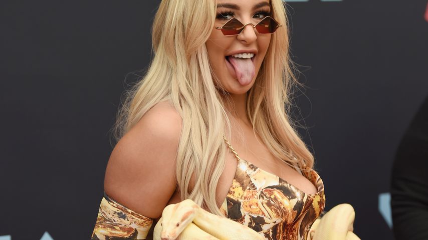 Tana Mongeau, Internet-Star