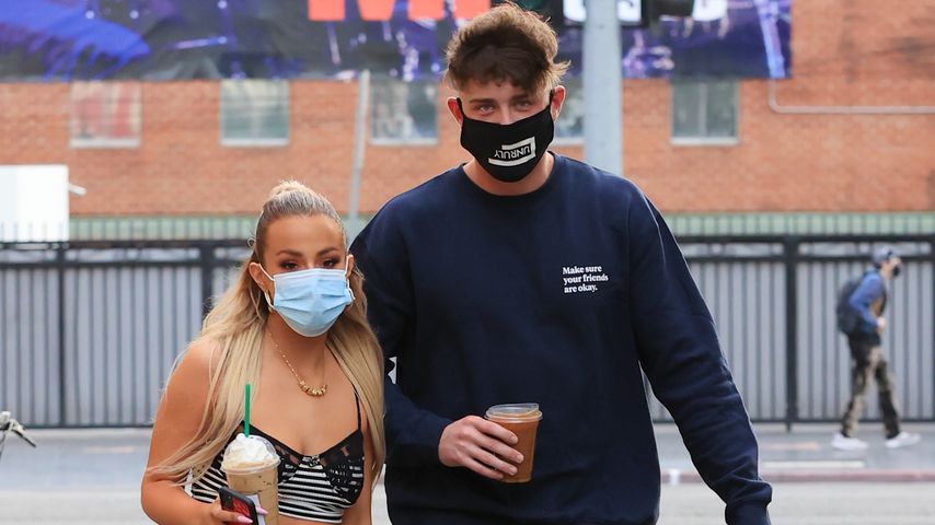 Tana Mongeau und Harry Jowsey in Hollywood
