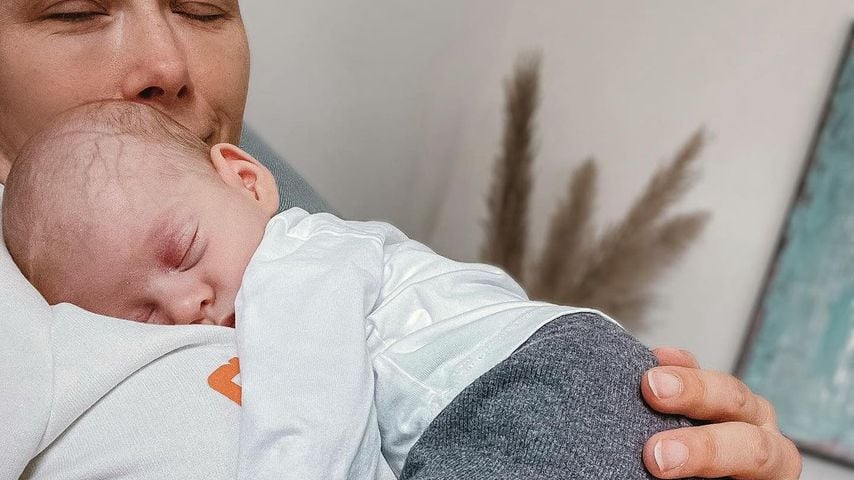 Tanja Szewczenko und ihr Baby im Juli 2021