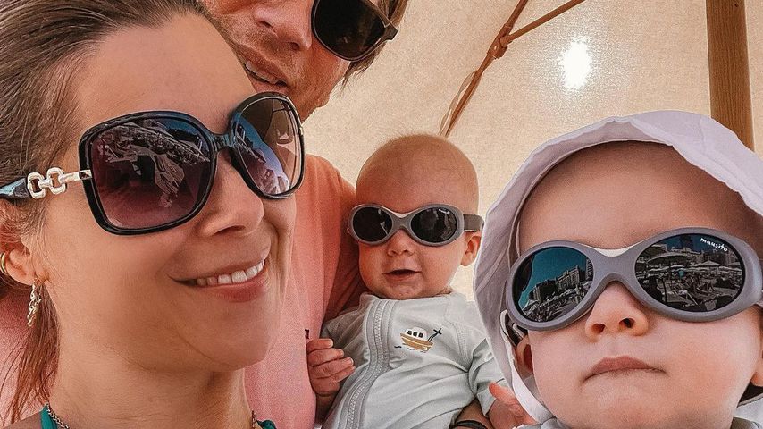 Tanja Szewczenko mit ihrem Partner Norman Jeschke und ihren Söhnen