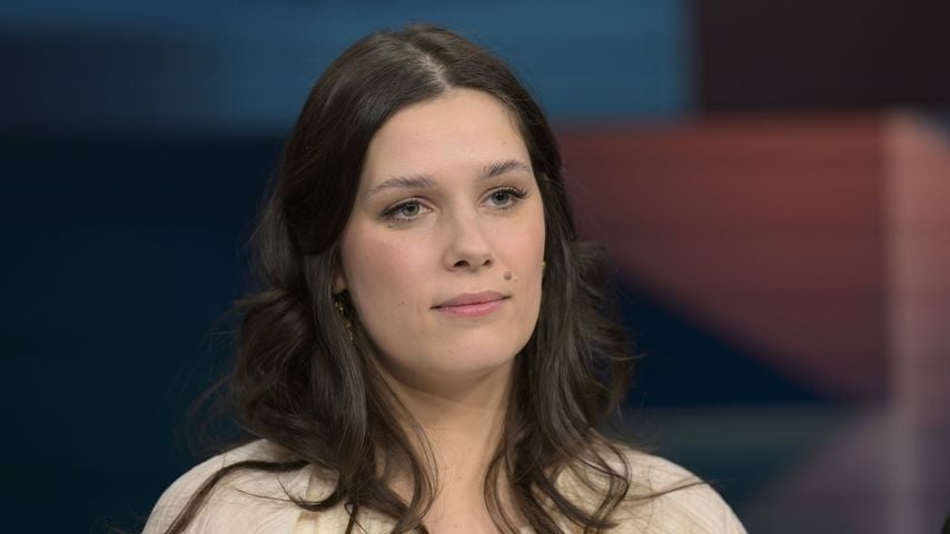 Autorin Tara-Louise Wittwer bei einer Aufzeichnung von "hart aber fair", 18.03.2024