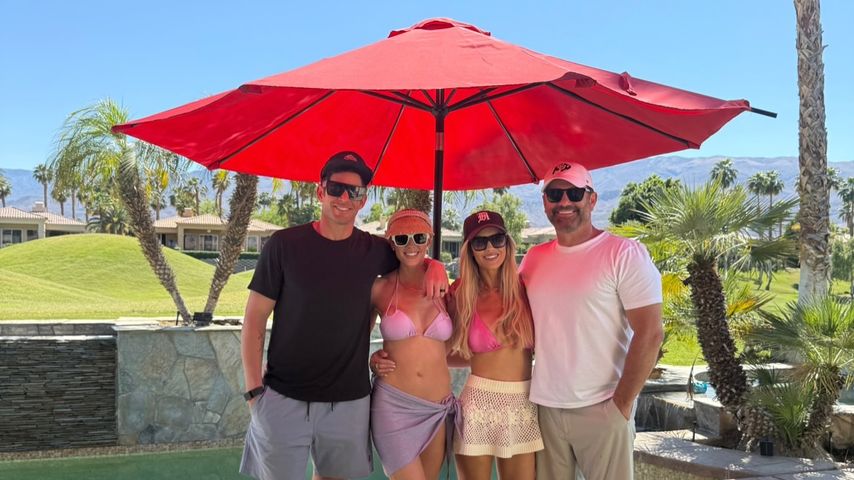 Tarek und Heather El Moussa, mit Christina Haack und Christopher Larocca, April 2025