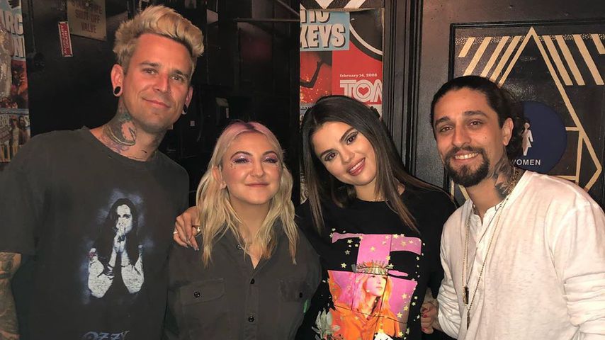 London Reese, Julia Michaels, Selena Gomez und Brad Reis