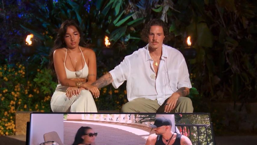 Tatum Sara und Louis Streich bei "Temptation Island"