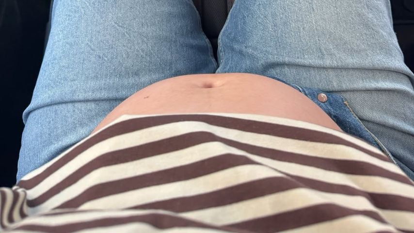 Tay Lautners Babybauch, Mai 2026
