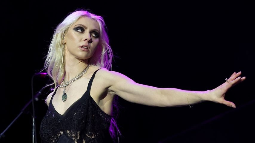 Taylor Momsen performt mit The Pretty Reckless in Las Vegas 2025