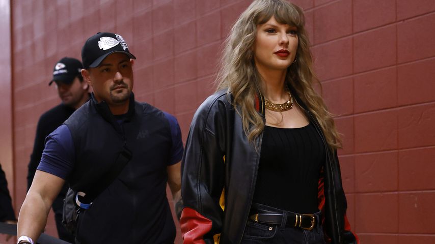 Mit geballter Familienpower: Taylor Swift unterstützt Travis
