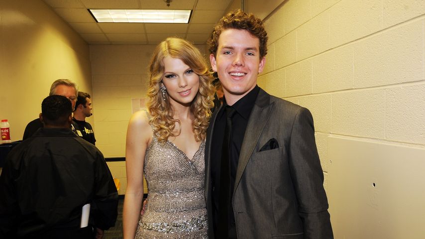 Taylor Swift mit ihrem Bruder Austin