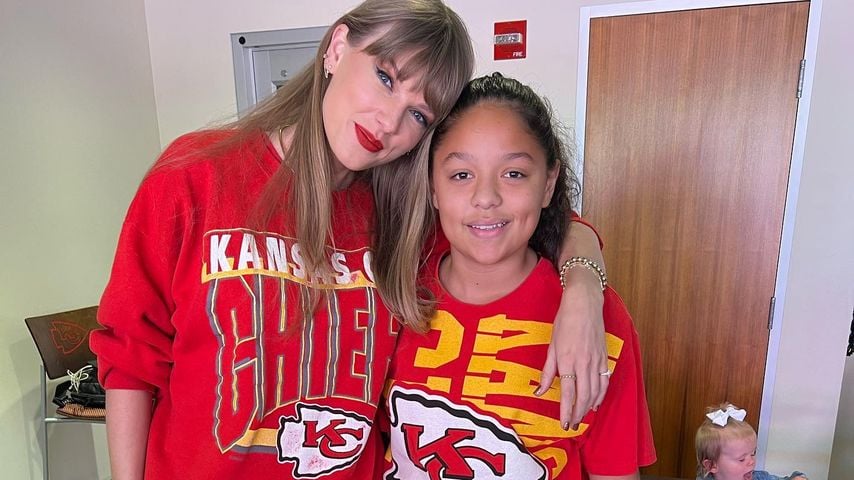 Taylor Swift mit Patrick Mahomes' Schwester Mia