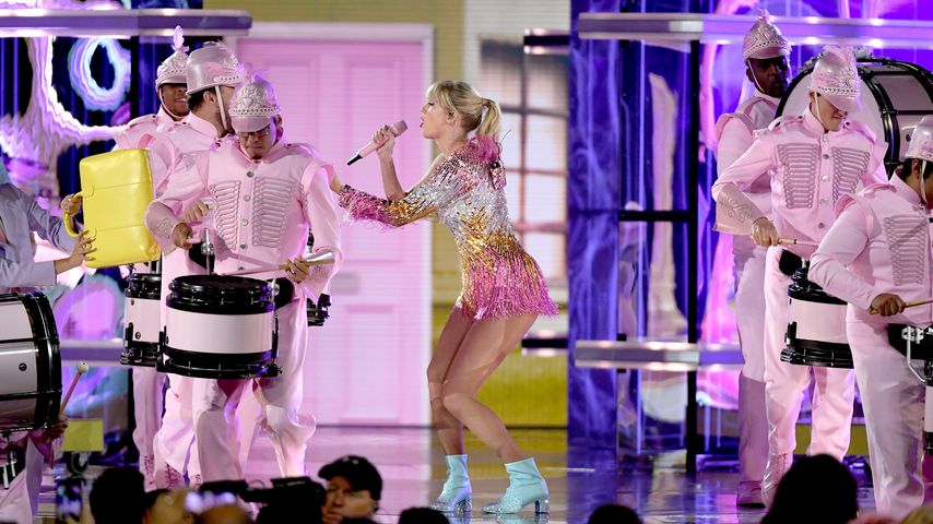 Taylor Swift adoptiert Kätzchen aus ihrem neuen Musikvideo