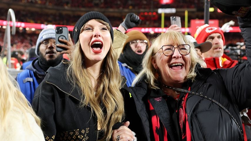 Taylor Swift und Donna Kelce, Januar 2025