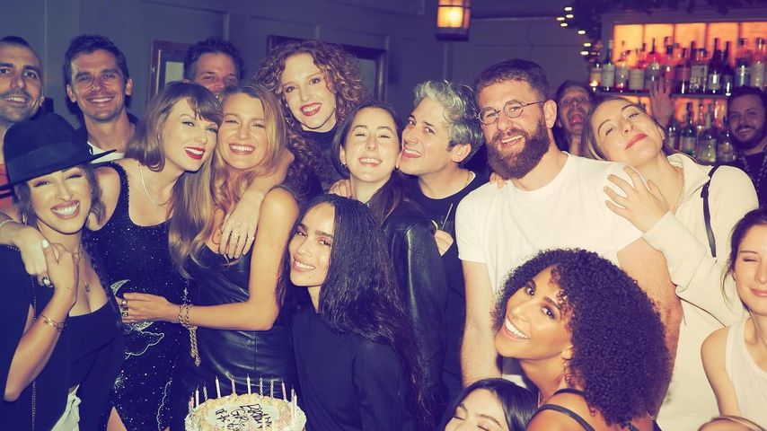 Viele Promis: Taylor Swift teilt Fotos von Geburtstagsparty