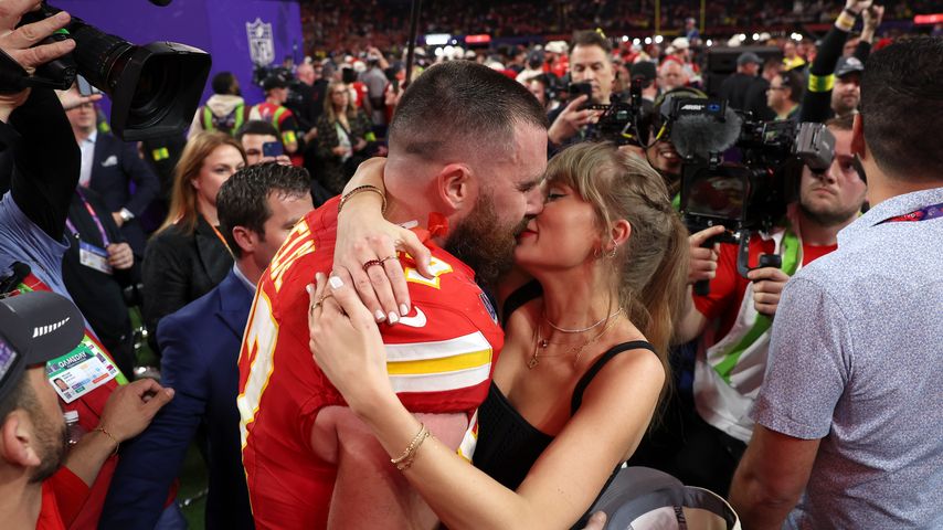 Taylor Swift und Travis Kelce beim Super Bowl 2024