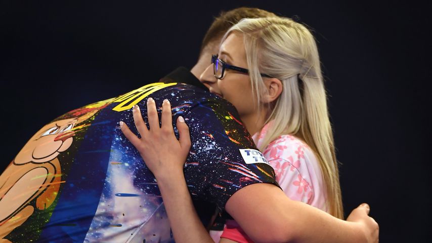 Ted Evetts und Fallon Sherrock bei der Darts-WM 2019