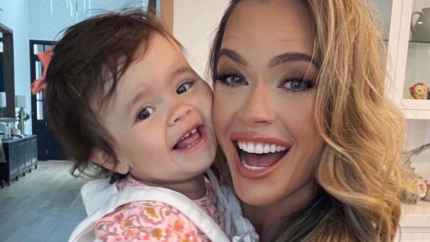 Nach Schädel-OP: "Real Housewives"-Teddis Baby ohne Helm