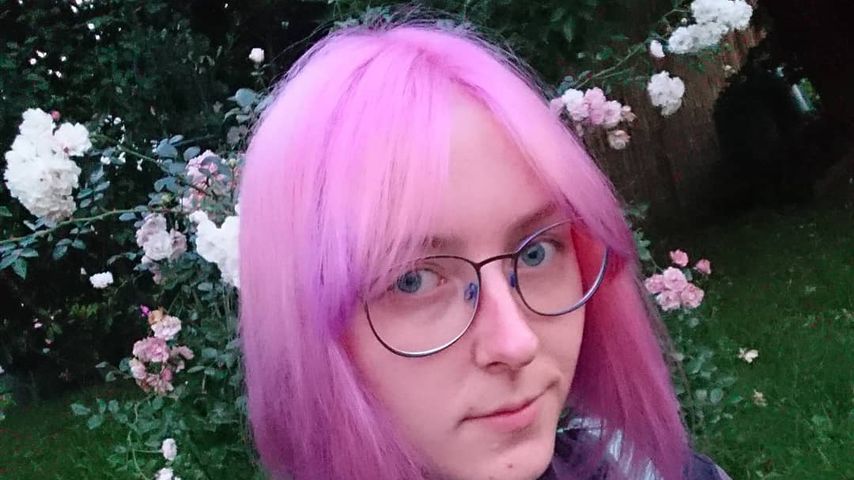 "Musste Körbe verteilen": Nerd Teresa weist Verehrer ab!