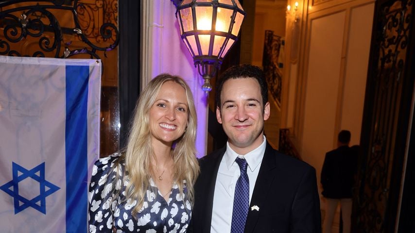 Bei der "Bulletproof Israel" Emergency Gala in Beverly Hills: Tessa Angermeier und Ben Savage