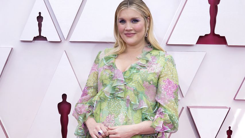 "The Crown"-Star Emerald Fennell bei den Oscars 2021