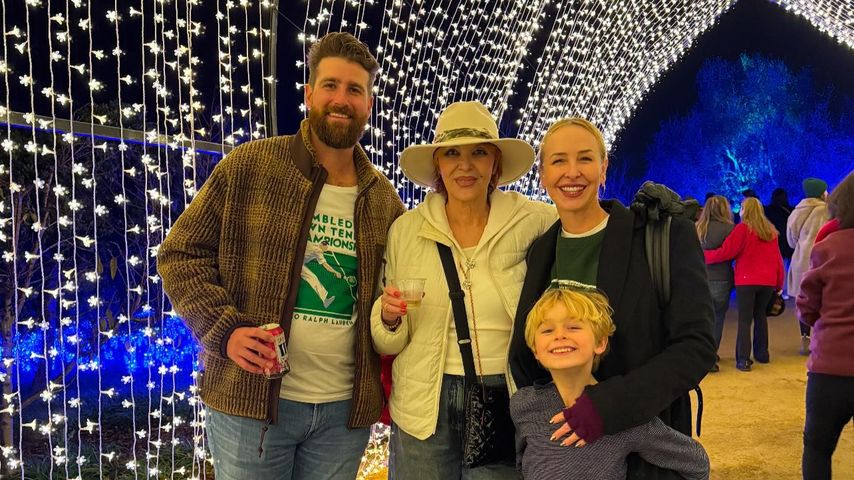 Thea Gottschalk feiert Weihnachten mit Sohn Roman in den USA