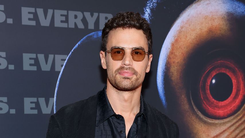 Theo James, Schauspieler