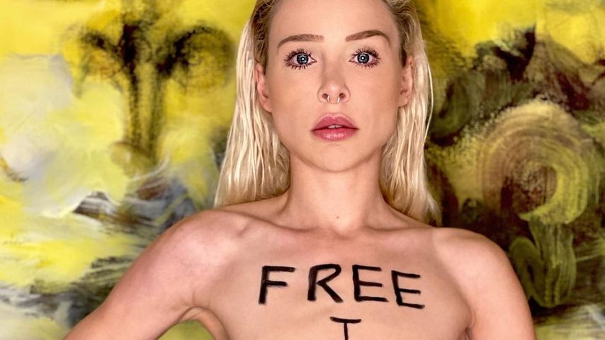 Free the Nippel: Theresia Fischer postet Nacktbild im Netz!