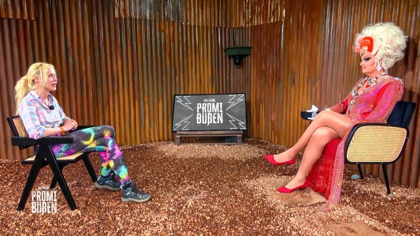 Theresia Fischer und Olivia Jones in "Das große Promi-Büßen"