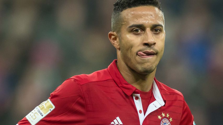 Meeega! FC Bayern kickt sich lockerleicht ins CL-Halbfinale