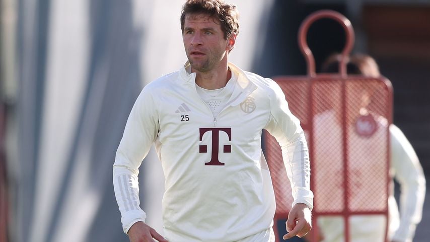 Wird Thomas Müller weiterhin beim FC Bayern München bleiben?