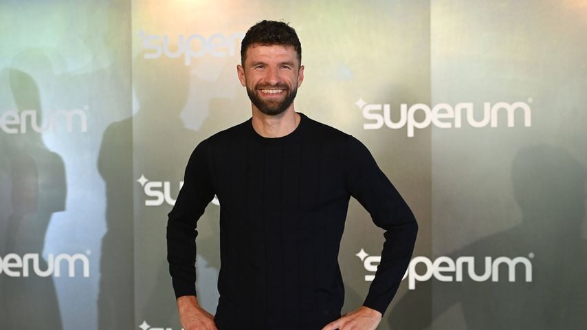 Nach Liebes-Aus: Thomas Müller gut gelaunt bei erstem Event