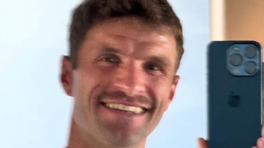 Mit Schnauzer: Thomas Müller zeigt sich im veränderten Look