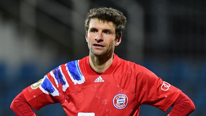 Thomas Müller beim Spiel gegen Holstein Kiel