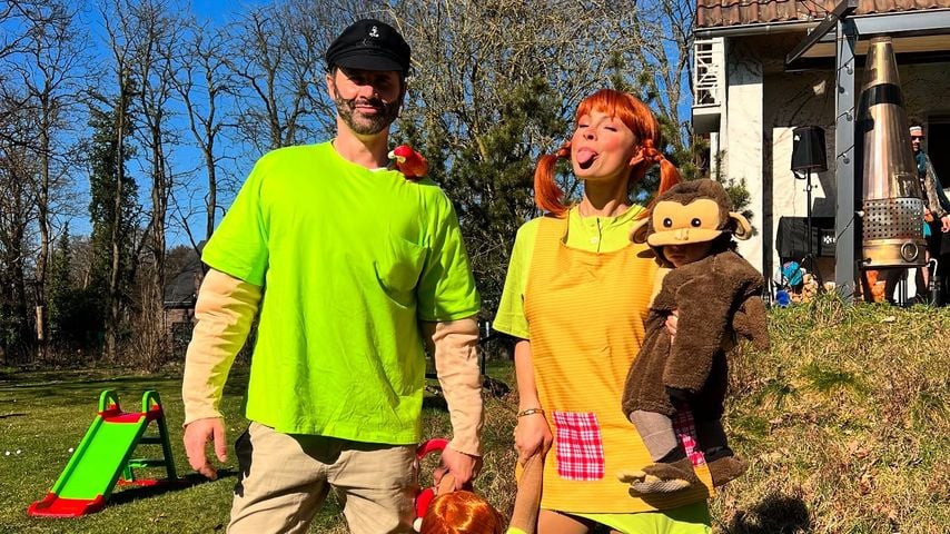 Thore und Jana Schölermann mit ihren Kids, März 2025