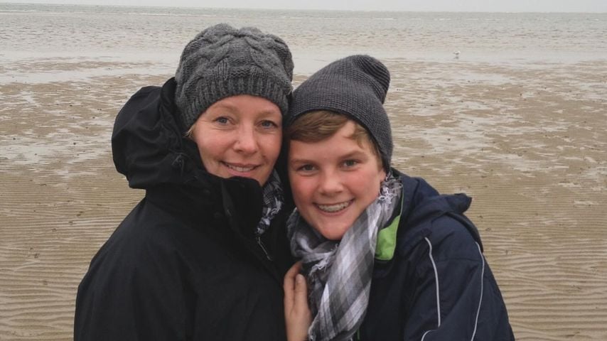 Throwback-Foto von Twenty4tim und seiner Mutter Tina