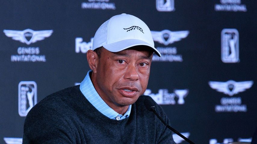 Tiger Woods bei einer Pressekonferenz in Pacific Palisades, März 2026