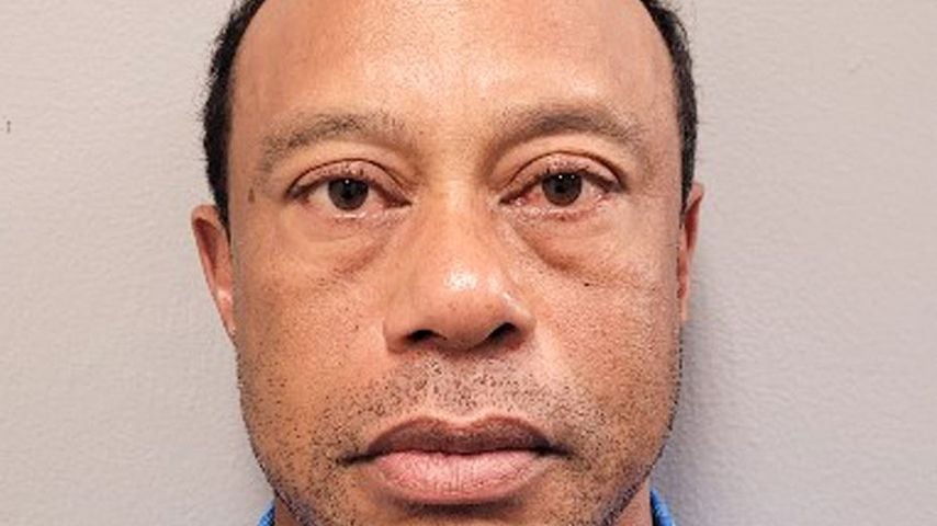 Mugshot von Tiger Woods nach seiner Festnahme veröffentlicht