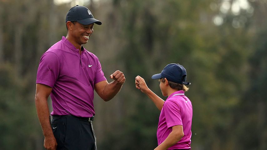 Tiger Woods mit seinem Sohn Charlie, Dezember 2020