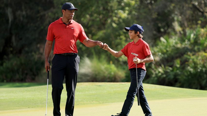 Profigolfer Tiger Woods mit seinem Sohn Charlie