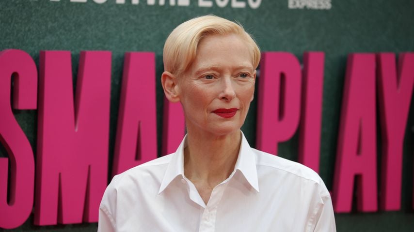 Tilda Swinton besuchte einst 43 Beerdigungen in einem Jahr