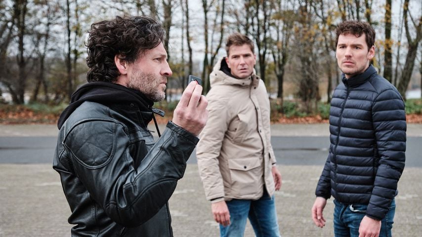 Rolf (Stefan Franz), Chris (Jan Ammann) und Till (Constantin Lücke) bei "Unter uns"