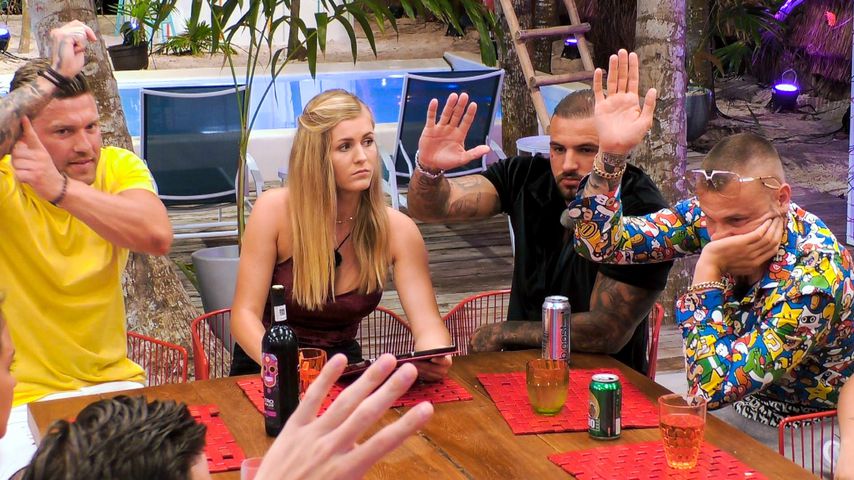Till, Hanna, Diogo und Eric bei "Ex on the Beach"