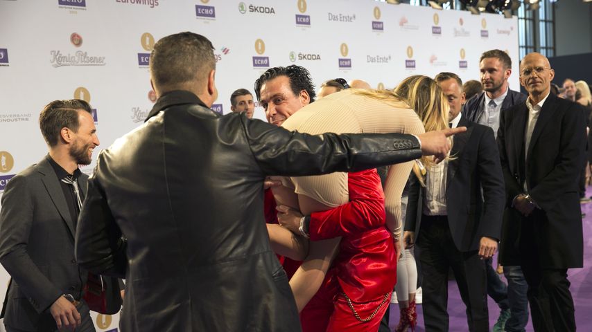 Till Lindemann und Sophia Thomalla beim Echo 2016