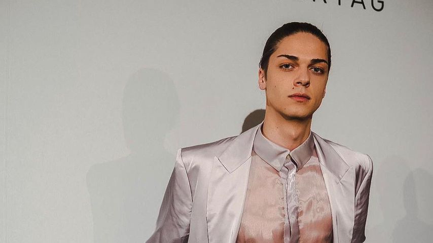 Tim Rasch bei einer Fashion Show von Marcel Ostertag
