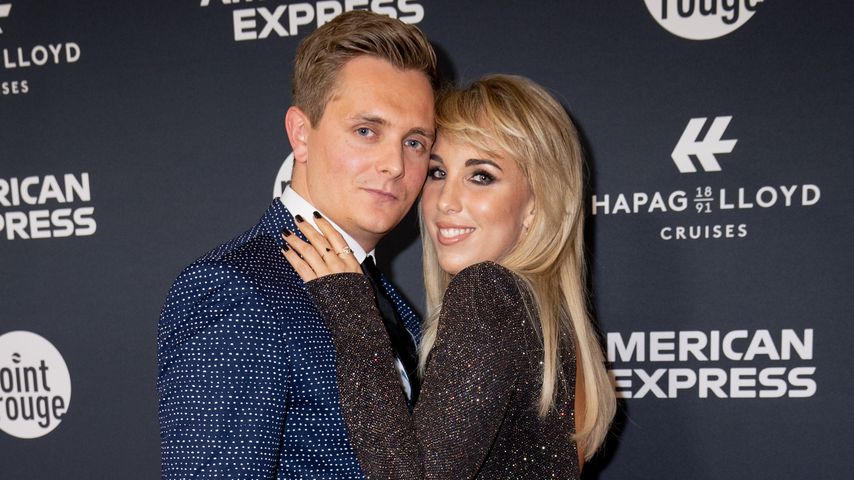Überraschung! Freund begleitet Annemarie Eilfeld zu Event