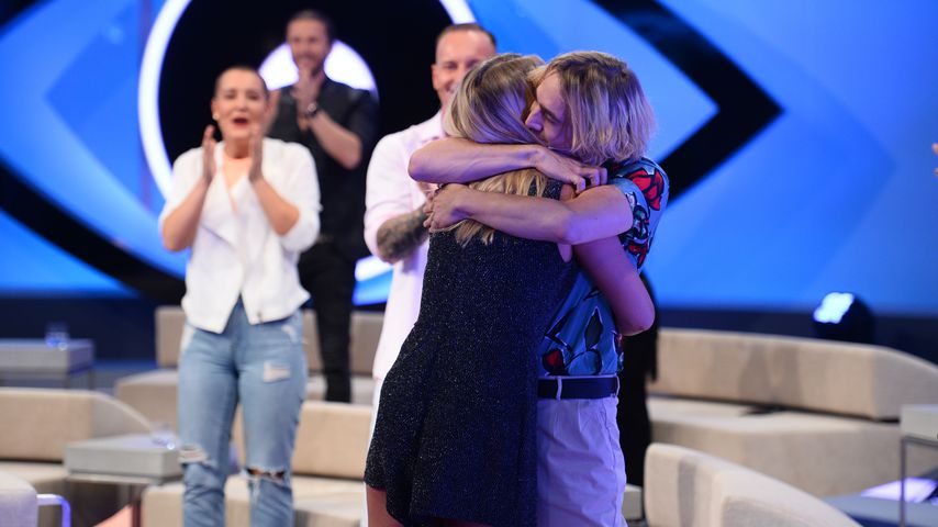 Tim und Rebecca beim "Big Brother"-Finale im Mai 2020