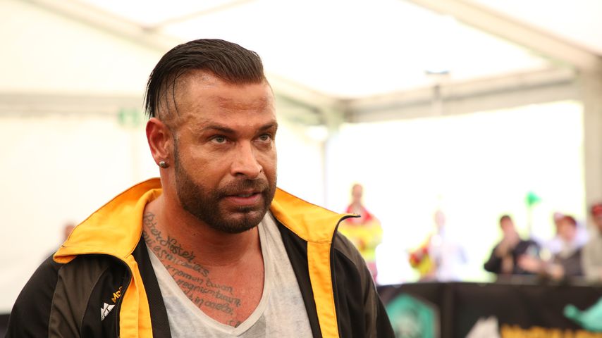 Tim Wiese beim "Duell der Maschinen" in Bergisch Gladbach