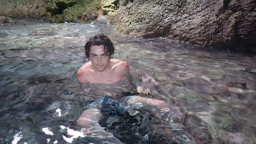 Timothée Chalamet im Meer