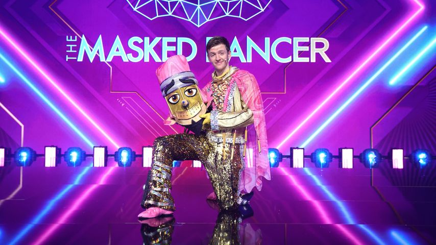 Timur Bartels als der Buntstift bei "The Masked Dancer"