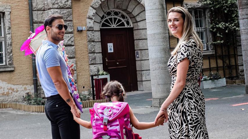 Timur Ülker mit seiner Tochter und seiner Partnerin Caroline, August 2020