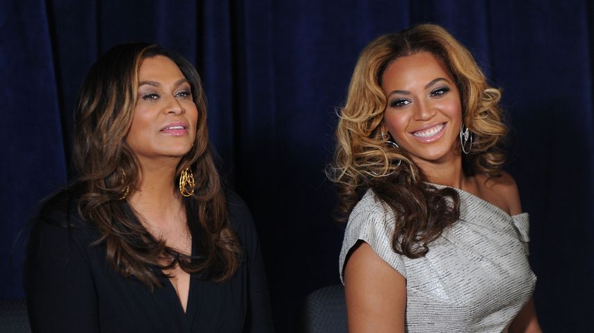 Tina Knowles und Beyoncé, März 2010
