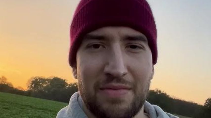 Erstes Spiel: Verein und Fans zollen Tobias Eder (†) Tribut